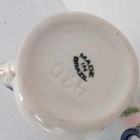 2 Vintage Floral Vases Lusterware Ornate trophy Brazil Blush Mint Blue 5" Pair - Picture 10 of 10